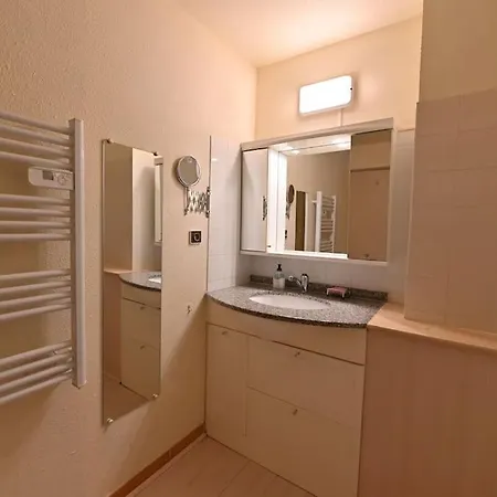 Deux Pieces D'exception