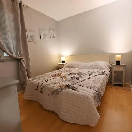 Deux Pieces D'exception * 旺德尔港